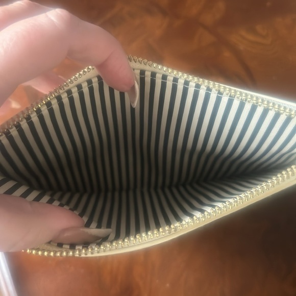 Kate Spade Gold Dots Pencil Pouch Set - Picture 7 of 8